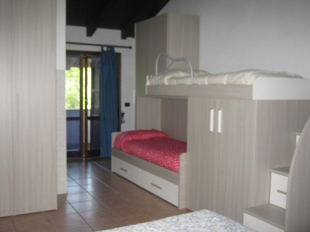Mamma Teresa Hotel Сестола Екстериор снимка