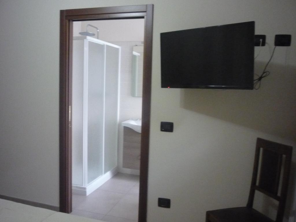 Mamma Teresa Hotel Сестола Екстериор снимка
