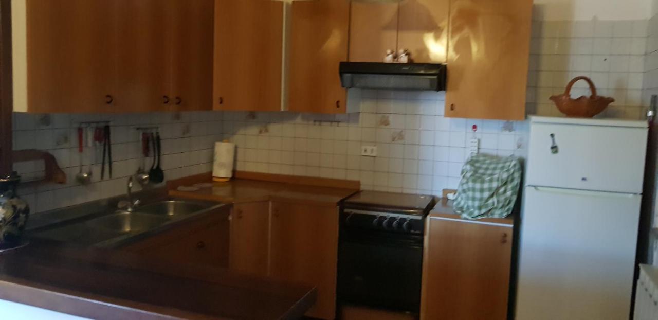 Mamma Teresa Hotel Сестола Екстериор снимка