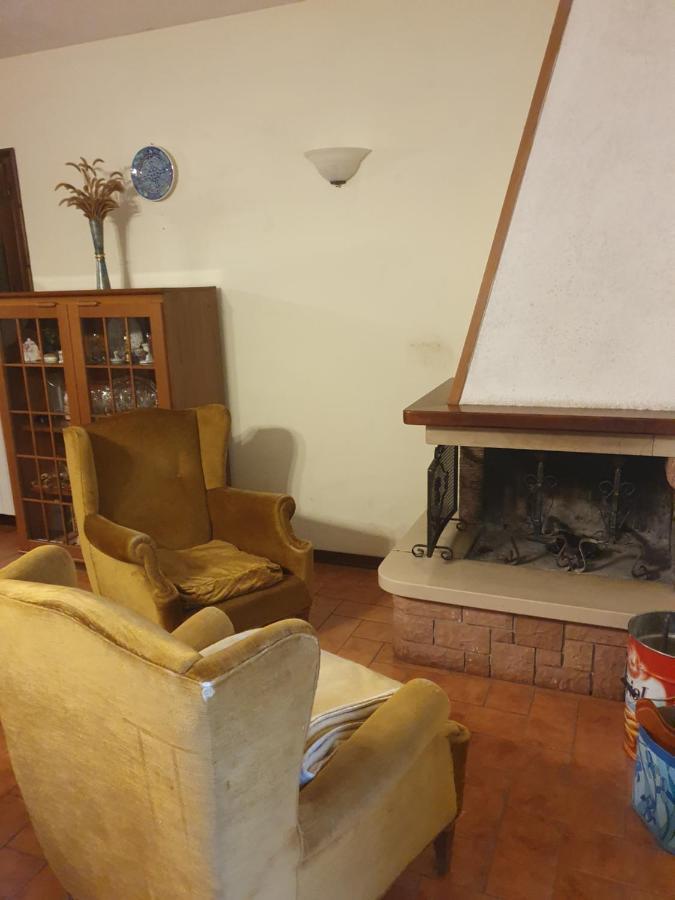 Mamma Teresa Hotel Сестола Екстериор снимка